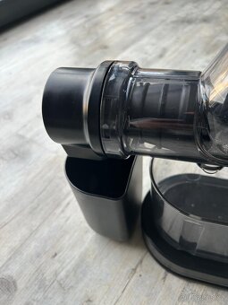 Odšťavňovač Philips HR1888/70 - plná záruka - 5