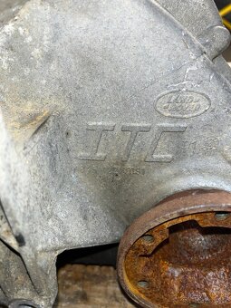 // Rozvodovka Land Rover Discovery 2.7 TDV6 // - 5