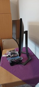 Monitor Philips - 5