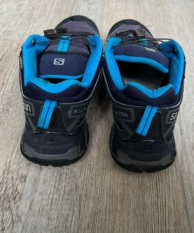 Modré trekkingové boty Salomon X Ultra 3 GTX. Crosspeedové g - 5