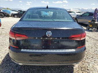 2022 Volkswagen Passat SE 2.0L FWD - 5