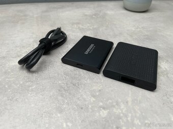 Externí SSD Samsung T5 - 1TB (1000 Gb) + dárky - 5