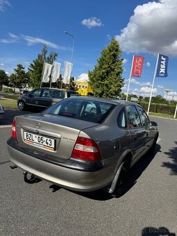 Opel Vectra B - 5