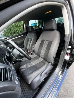 VW Golf V 1.9TDi (77kw) - 5
