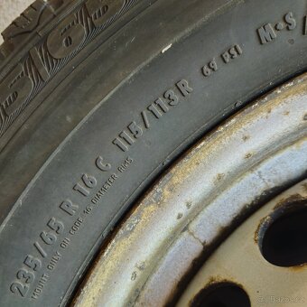 Zimní kola Volkswagen, Mercedes 235/65/16C č. AK01 - 5