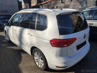 VW Touran 2.0tdi manuál, ACC - 5