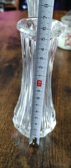 Váza z lisovaného skla - Adolf Matura - 5