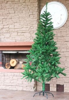 Vánoční stromek 150cm včetně stojanu - 5