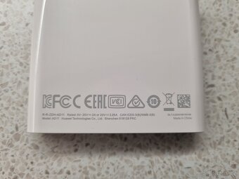 replikátor portů USB-C - dongle Huawei, nový - 5