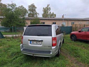 Chrysler Grand Vogyaer - 5