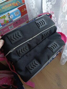 Školní batoh pro holky - 5