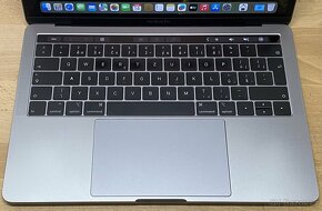 MacBook Pro 13” 2018 /16GB RAM/Intel i7/512GB SSD/Záruka - 5