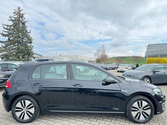 VW e-Golf 2020, LED, 100kw, 250km, Keyless, Tepelko, kůže - 5