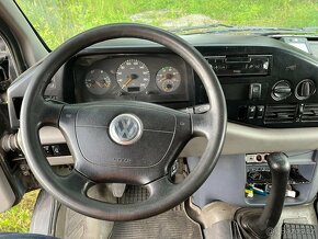 Volkswagen LT 35 s obytnou vestavbou - 5