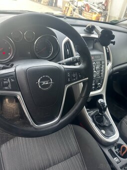 Opel Astra - 5