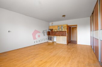 Prodej bytu 1+kk, 44 m2 s terasou 11 m2, Praha - Kbely - 5