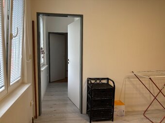 Prodej čtvrtdomku na ulici Bratří Sousedíků ve Zlíně - 5