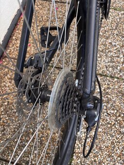 Prodám horské kolo Specialized Pitch (2019), velikost S - 5