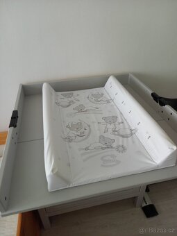 Přebalovací pult/komoda Ikea - 5
