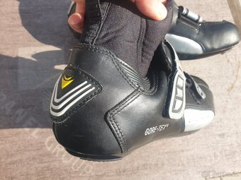 Silniční cyklistické tretry Shimano Gore-Tex - 5