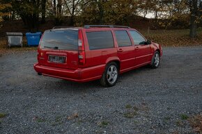 Volvo V70 T5 2.3 176kw - 5