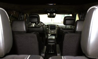 Pronájem vozu Dodge Durango 6.4 SRT - 5