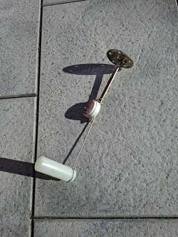 Nový plovák AVIA - 5