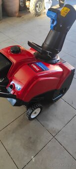 Sněhová fréza toro - 5