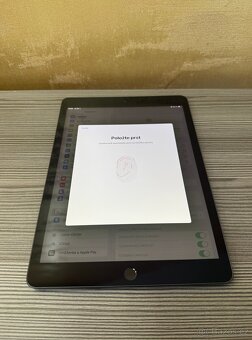 Apple iPad 7 32GB Space Gray, top stav - 5