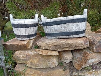 Zahradní dekorace- Květník Díže - 5