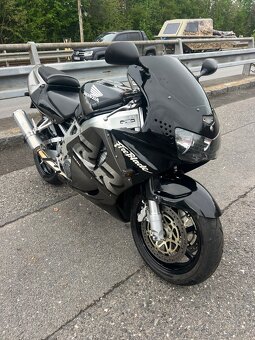 Honda Cbr 900 Rr fireblade - 5