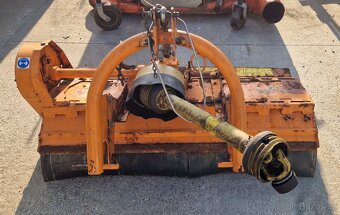 Predám komunálny traktor Holder 4x4 - 5
