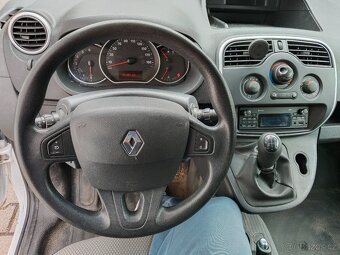 Renault Kangoo 5/2019 91000km 3 místo - 5