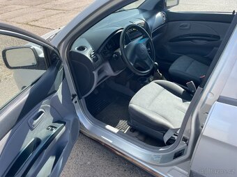 Kia Picanto I (1) 1.1i 48kW rok 2004 Náhradní díly - 5