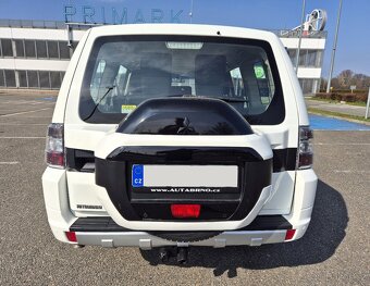 MITSUBISHI PAJERO 3.2DiD 140KW 2016 1.MAJITEL XENON-7 MÍST - 5