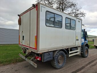 MB UNIMOG U 4000 4X4 - 5