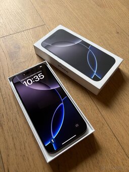 Apple iPhone 16 Pro Max 256GB černý - 5