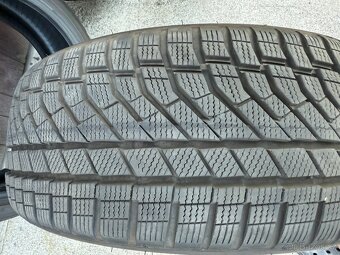 Falken zimní 225/40 R18 - 98% - 5