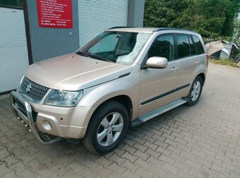 Suzuki Grand Vitara 2,4 - 5