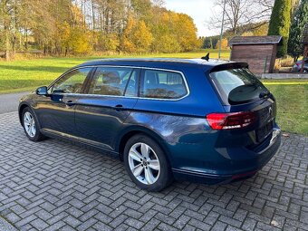 VW Passat Variant 2.0 TDI 110kW DSG - 5
