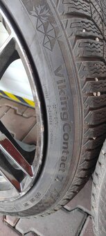 TESLA Y sada kol s pneu - 5