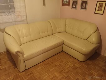 Skříně a sedací souprava - 5