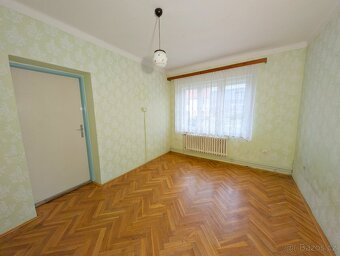 Prodej rodinného domu s pozemkem 1071 m², Lechotice - 5