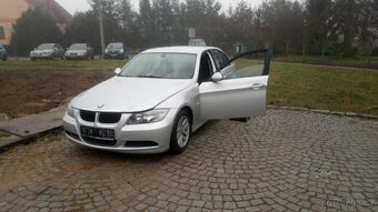 Prodám BMW 318i E90 - 5
