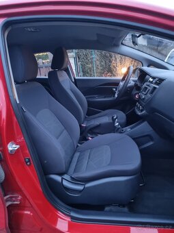 Kia Rio 1.4i 80kw 8/2012, ČR, ser.kniha 130tkm - 5