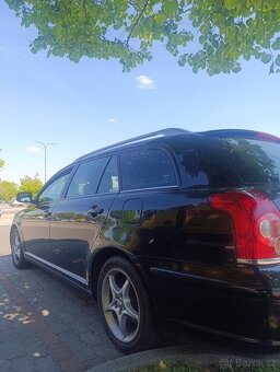 Toyota Avensis - 5