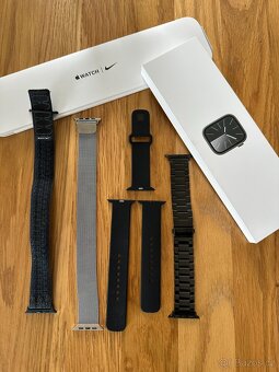 Apple Apple Watch Series 9 Cellular 45mm Grafitová ocel - 5