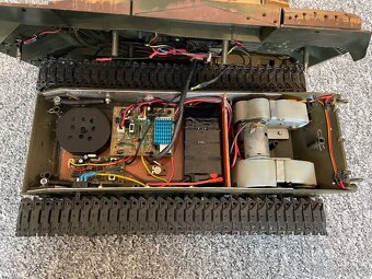 RC model tanku - 5