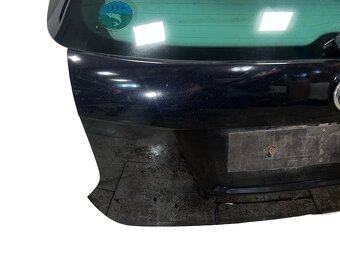 Páté dveře víko zadní černá metalíza LC9X VW Golf 5 kombi 09 - 5
