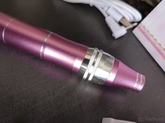 Elektrické pero Dermapen Microneedling proti stárnutí - 5